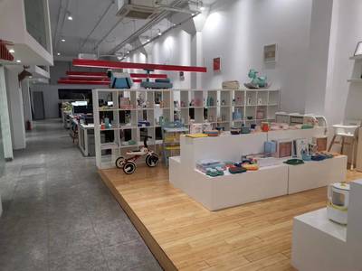 深化产教融合 产品设计专业教师赴上海加思创新洽谈校企合作新模式